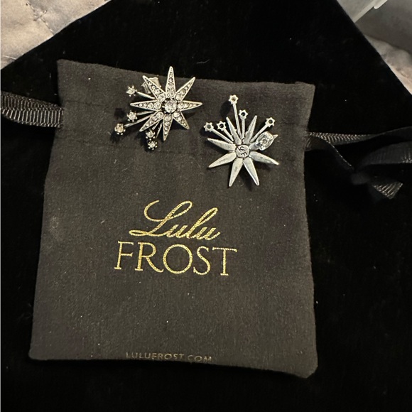 Eye catching, festive earrings! Worn one time - Picture 5 of 6